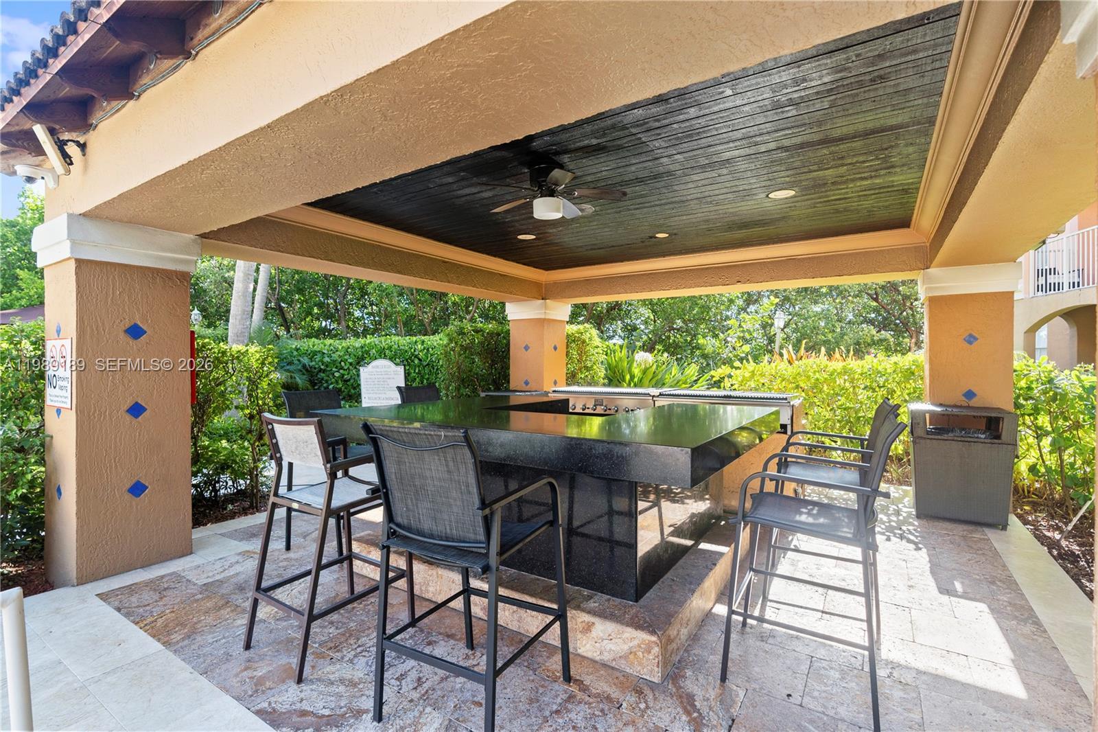 19655 E Country Club Dr # 6108