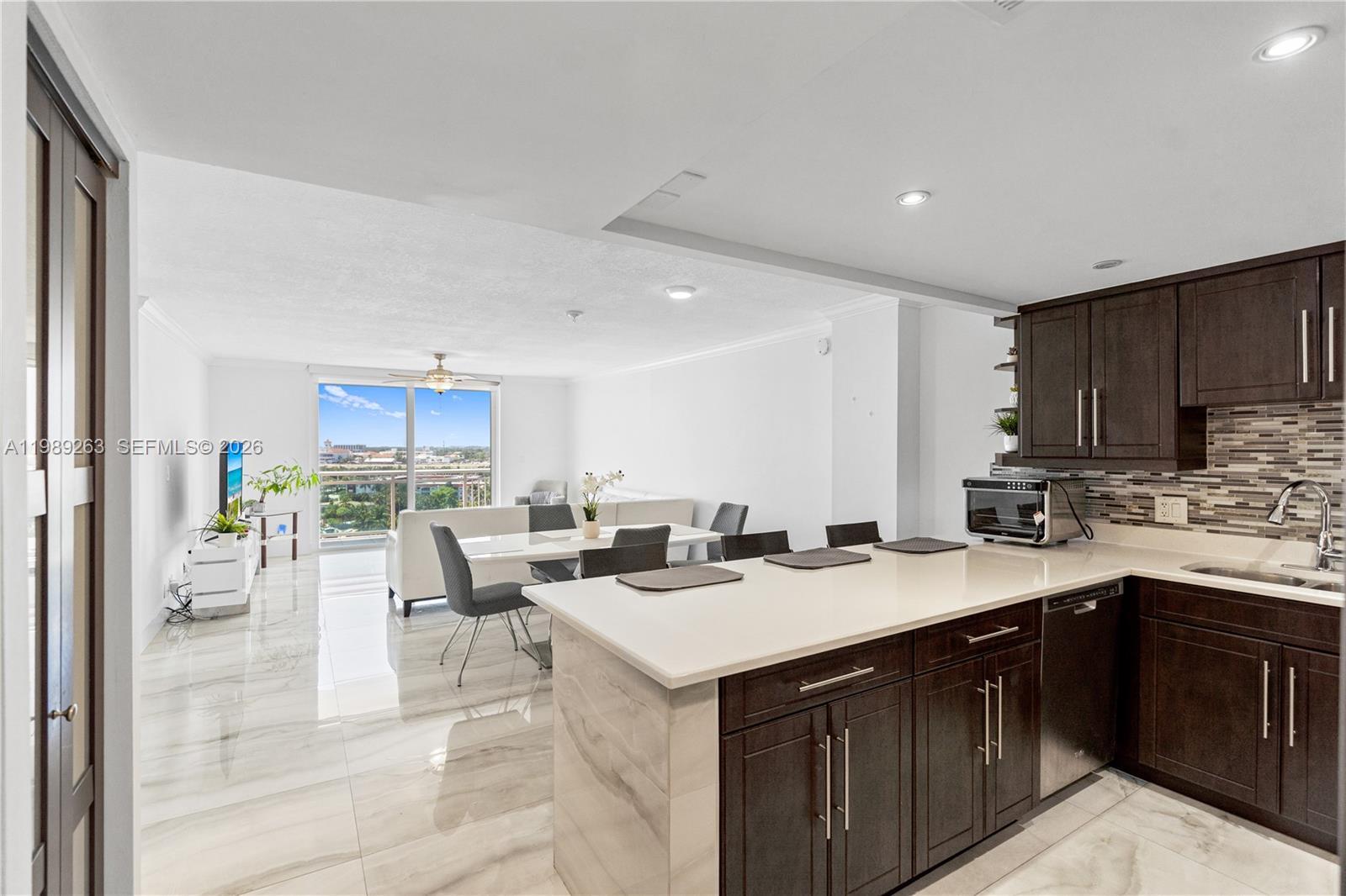 437 Golden Isles Dr # 11J