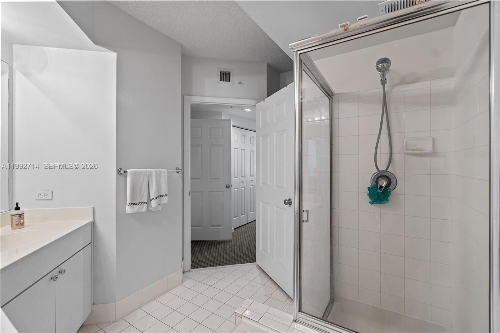 17100 N Bay Rd # 1301