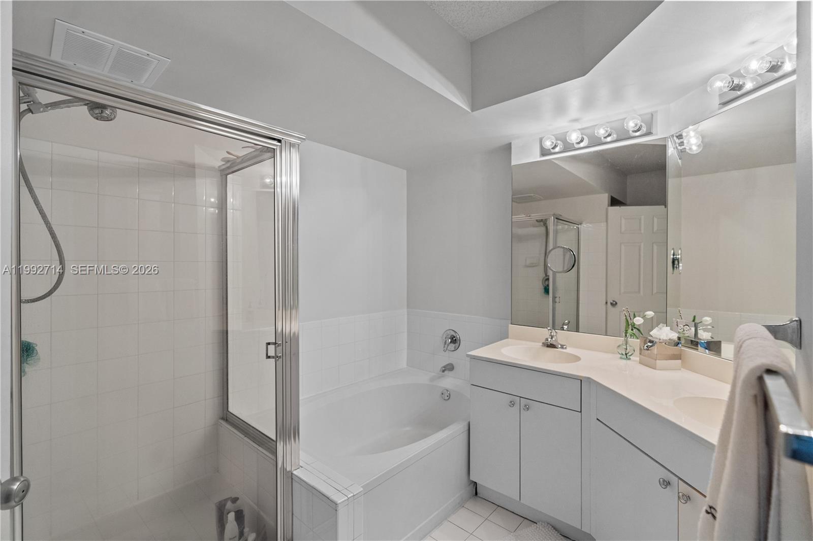 17100 N Bay Rd # 1301