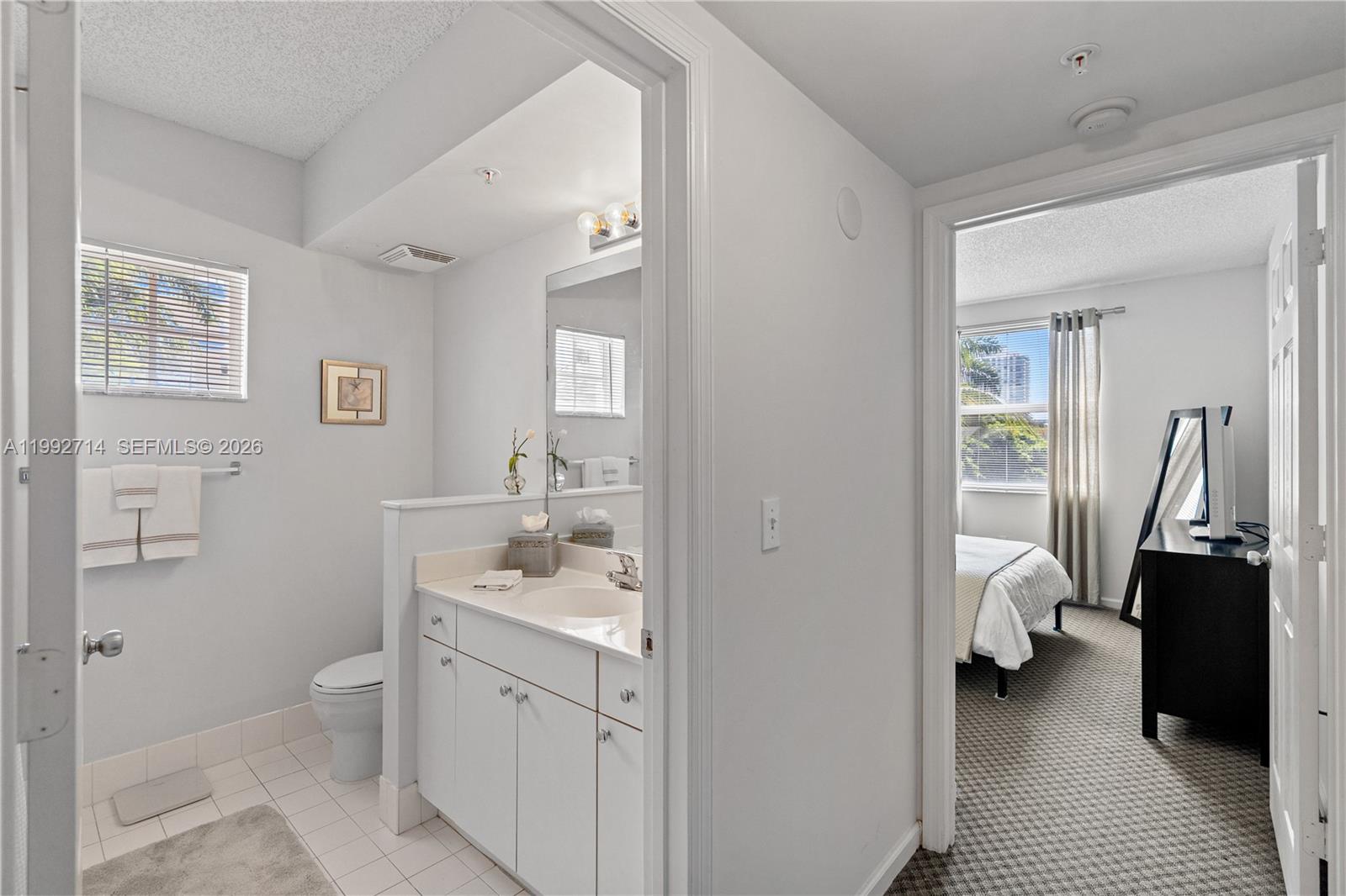 17100 N Bay Rd # 1301