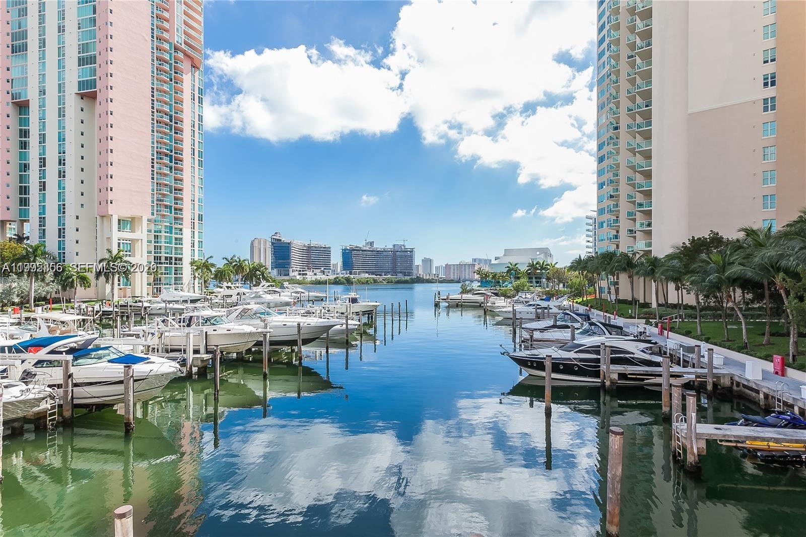 3340 NE 190th St # 1004