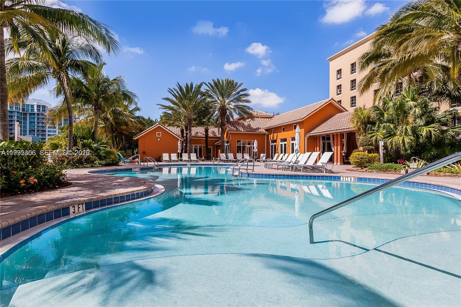 3340 NE 190th St # 1004