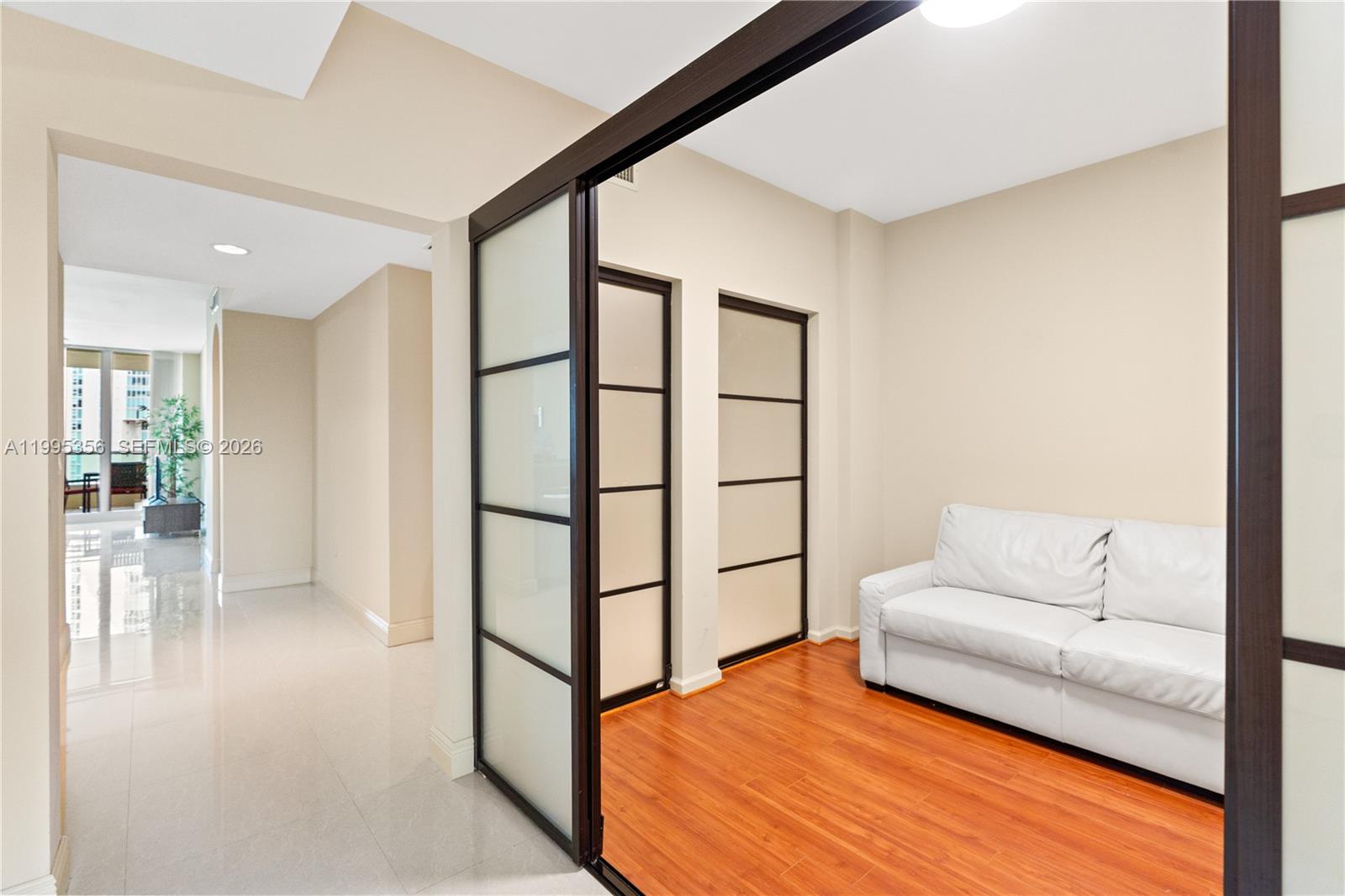 3340 NE 190th St # 1004