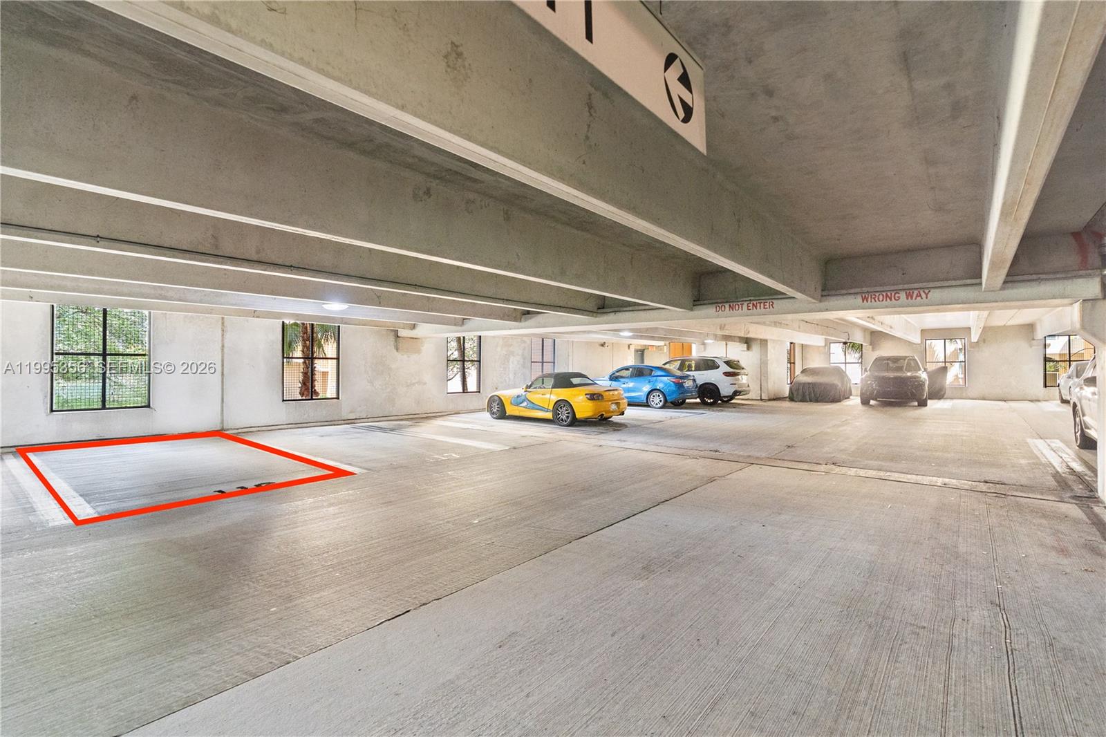 3340 NE 190th St # 1004