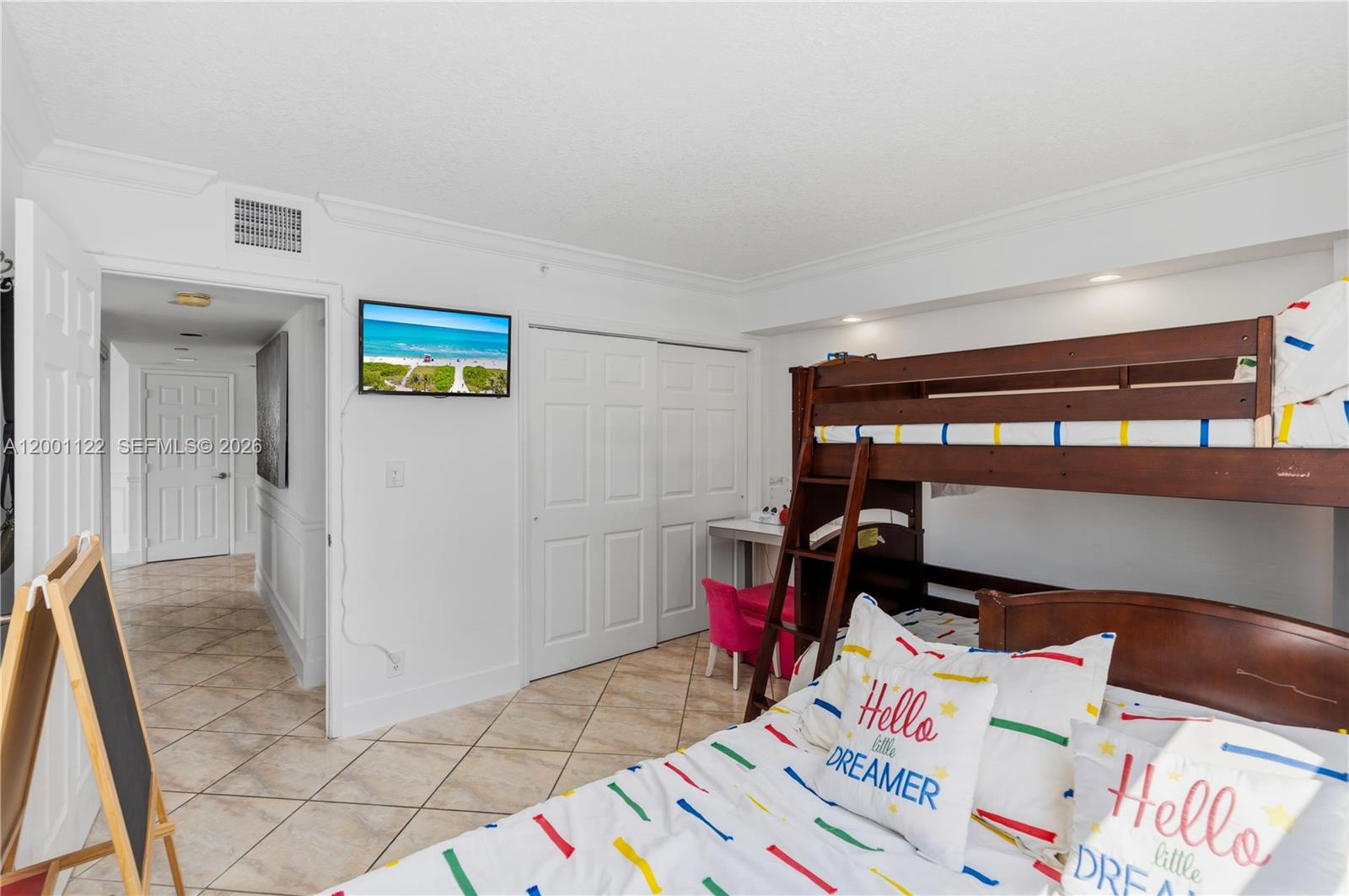 3600 Mystic Pointe Dr # 513
