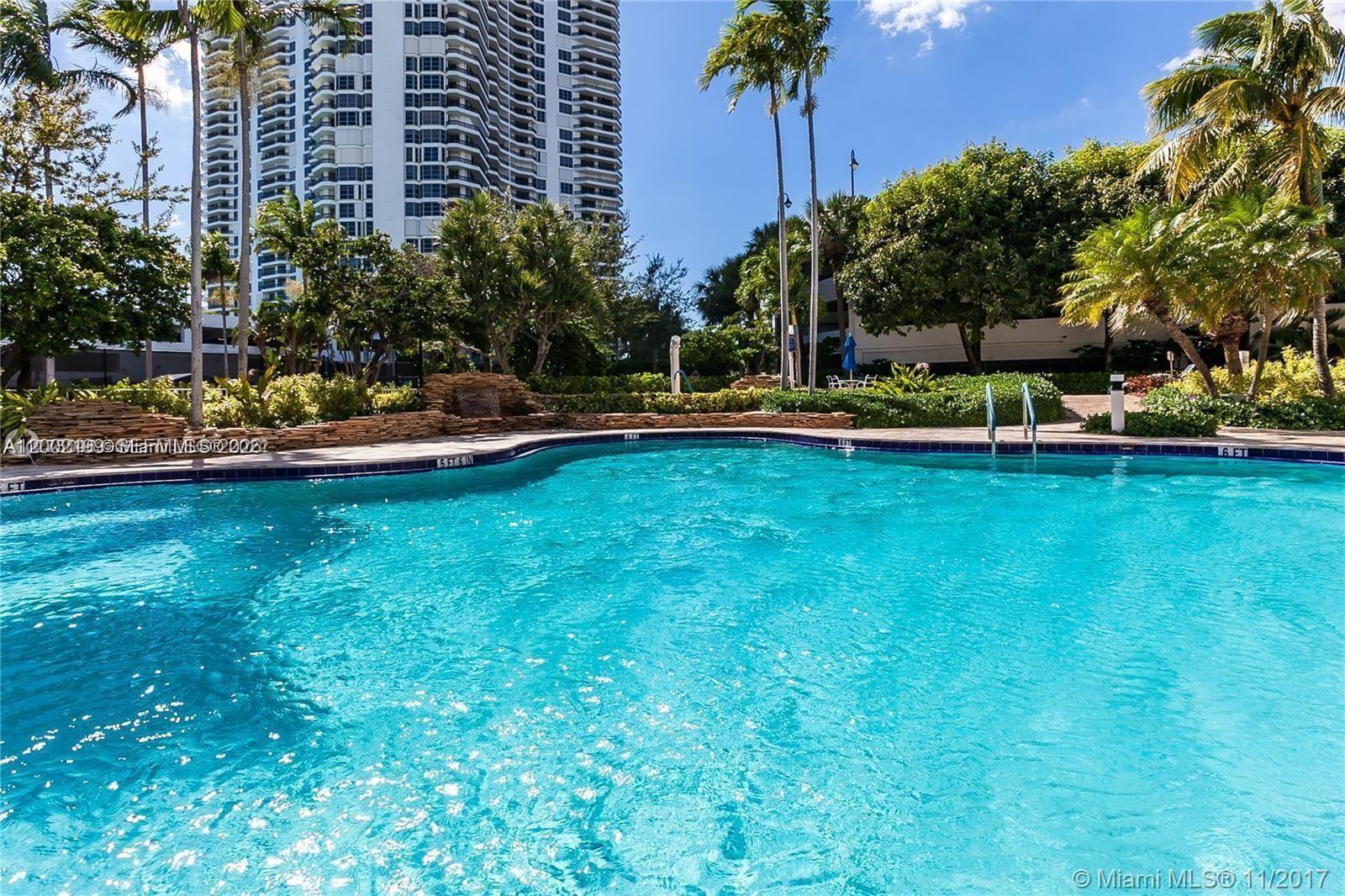3500 Mystic Pointe Dr # 1403