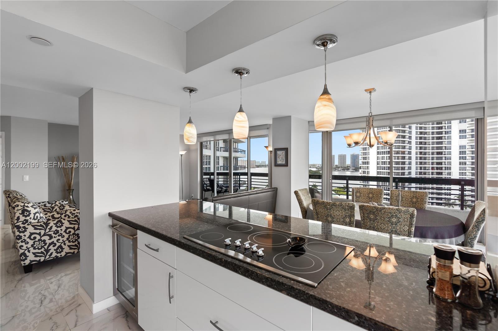 3500 Mystic Pointe Dr # 1403