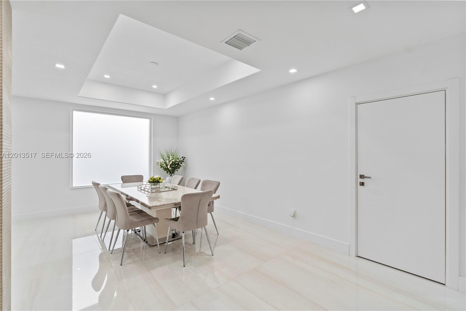 3188 NE 211th Ter