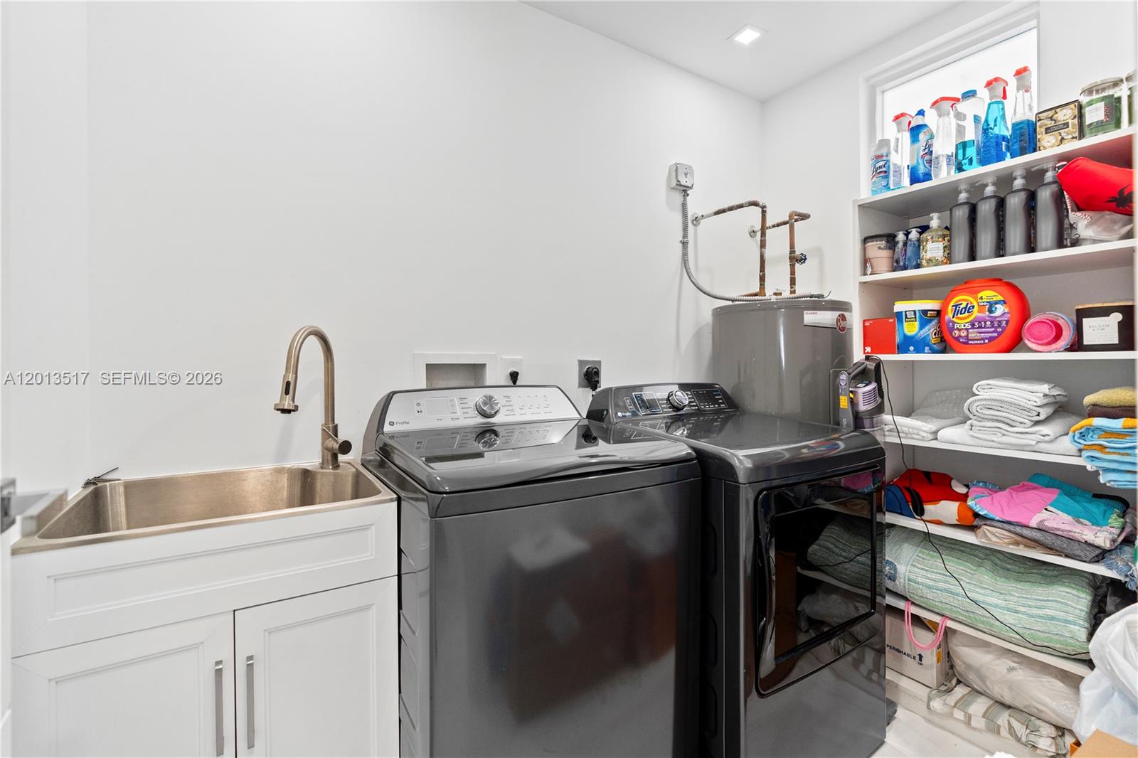 3188 NE 211th Ter