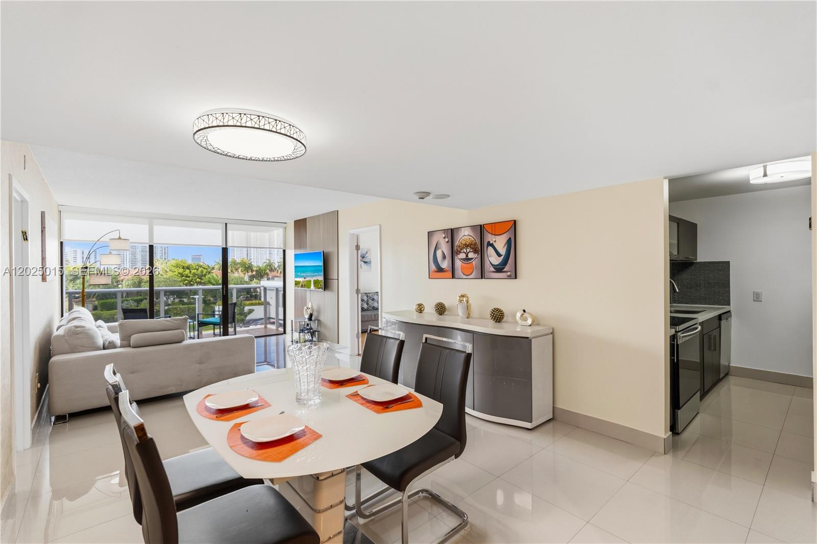 3625 N Country Club Dr # 402