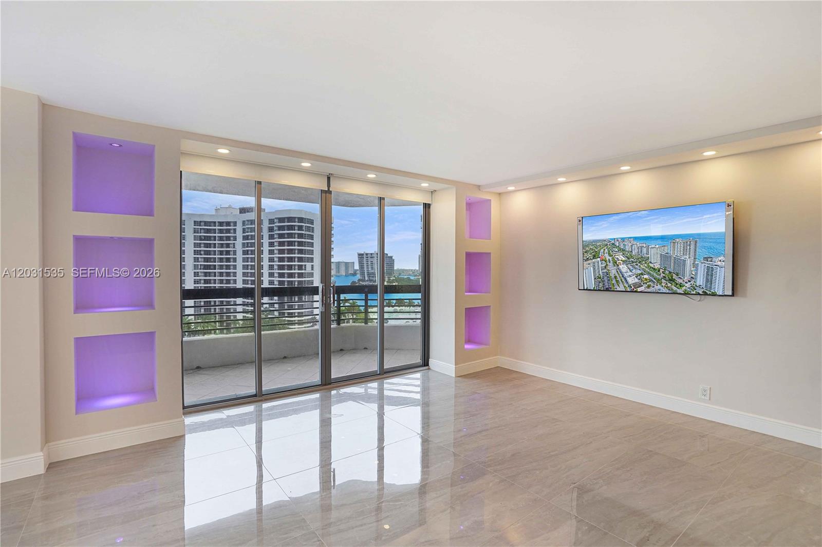 3500 Mystic Pointe Dr # 1206