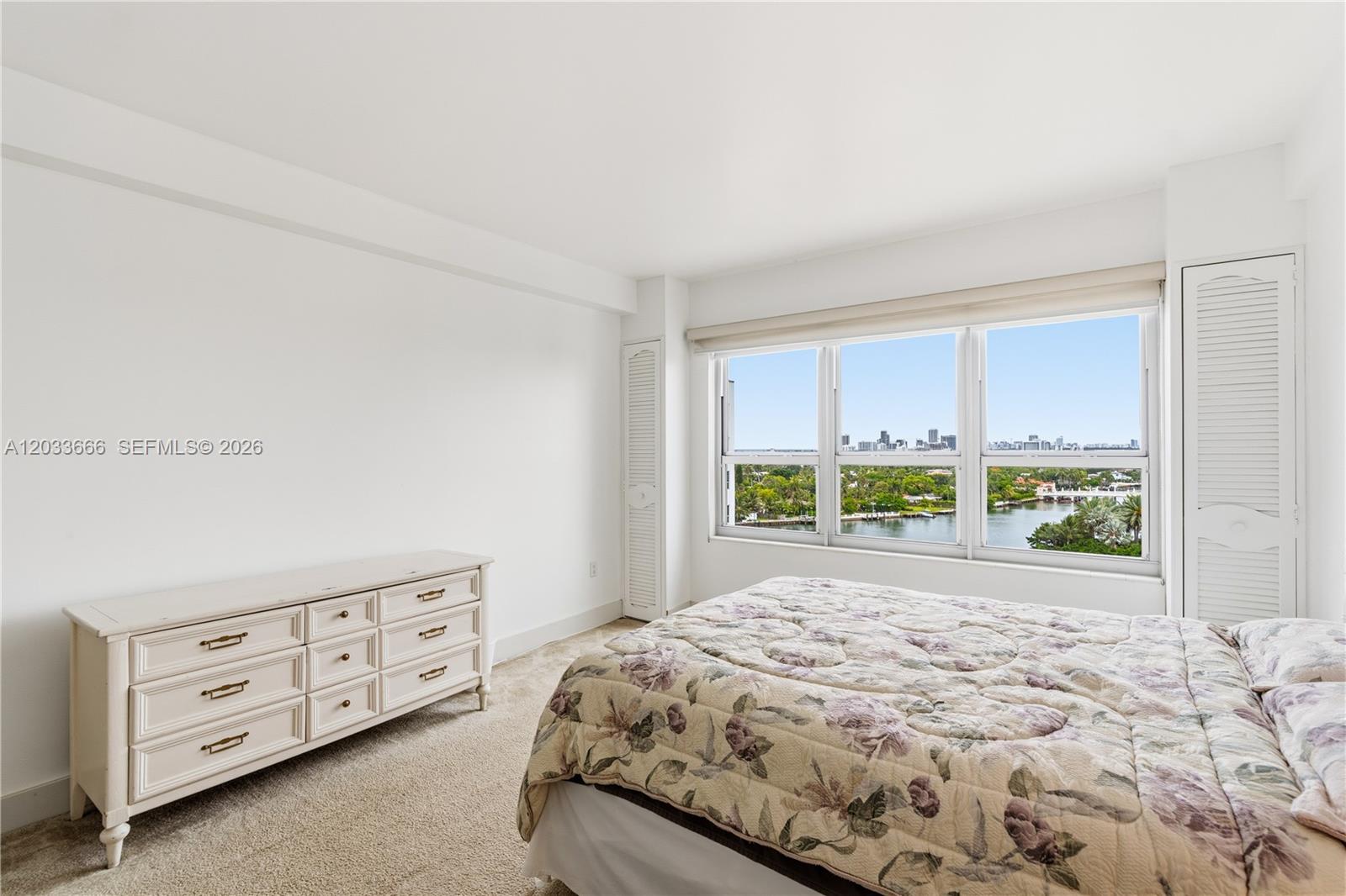 9102 W Bay Harbor Dr # 10C