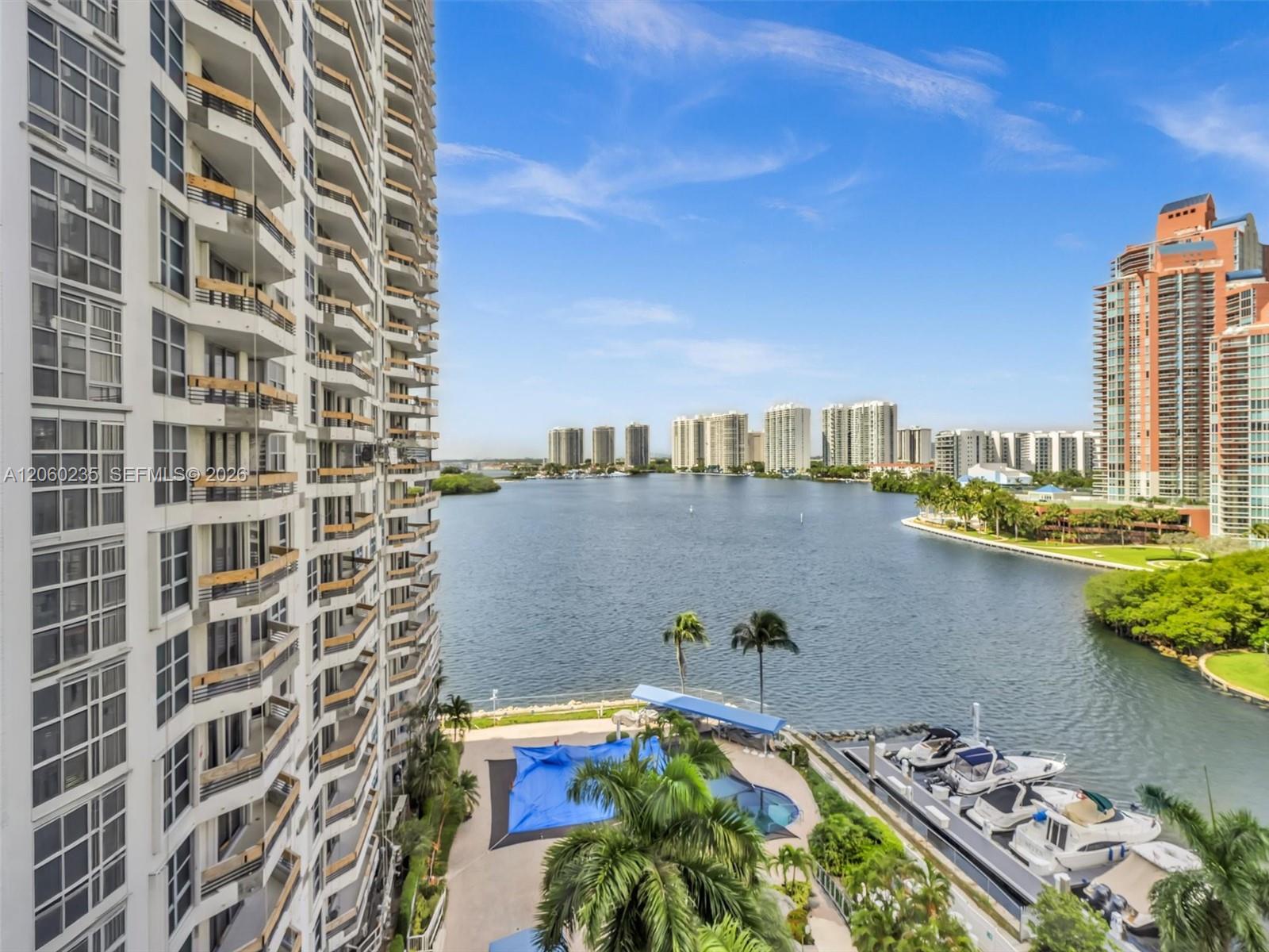 3530 Mystic Pointe Dr # 1004