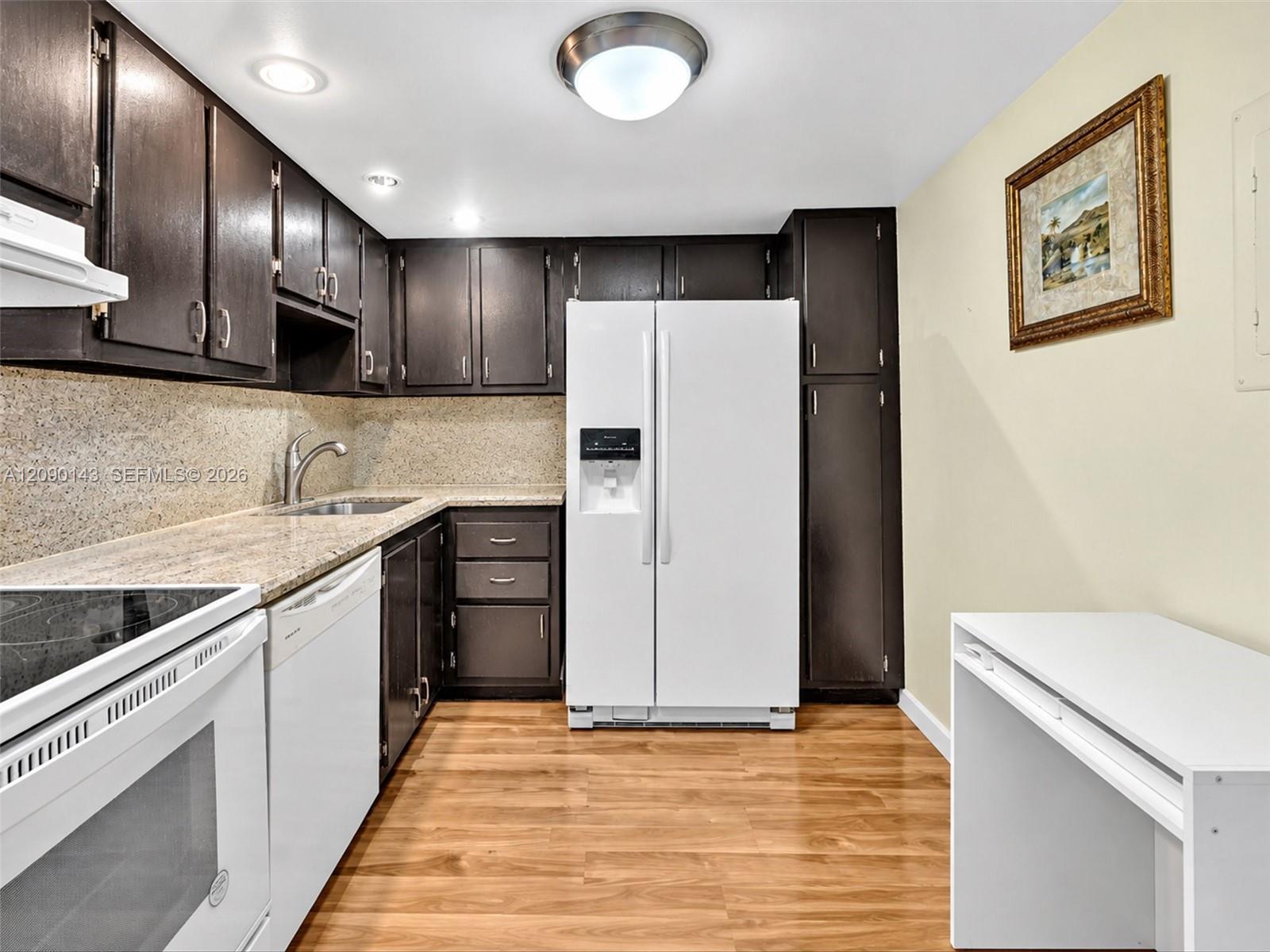 20379 W Country Club Dr # 332