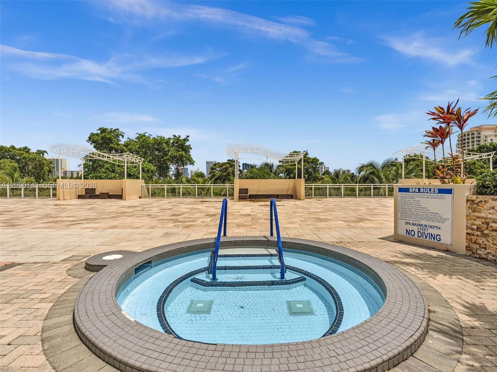 20379 W Country Club Dr # 332