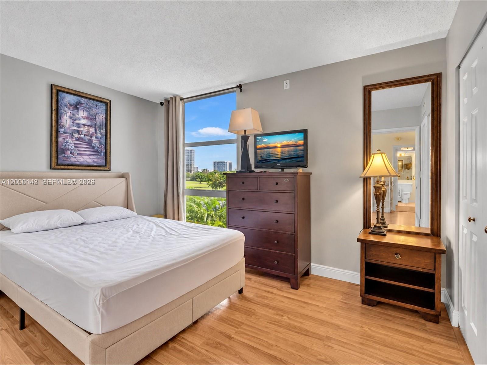 20379 W Country Club Dr # 332