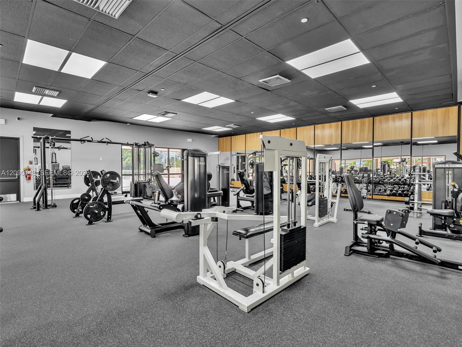 20379 W Country Club Dr # 332