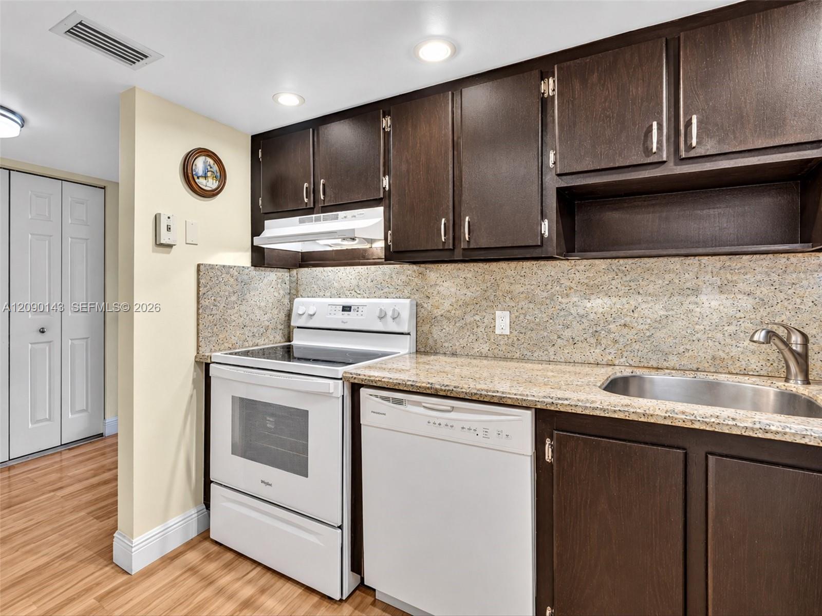 20379 W Country Club Dr # 332
