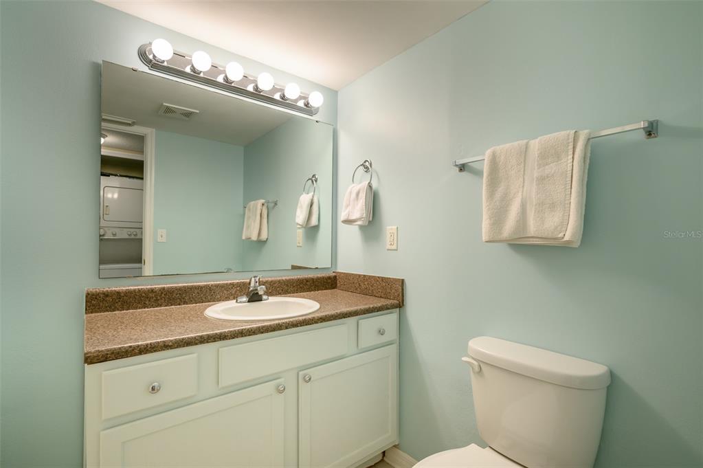 1861 TOUCAN WAY #1202