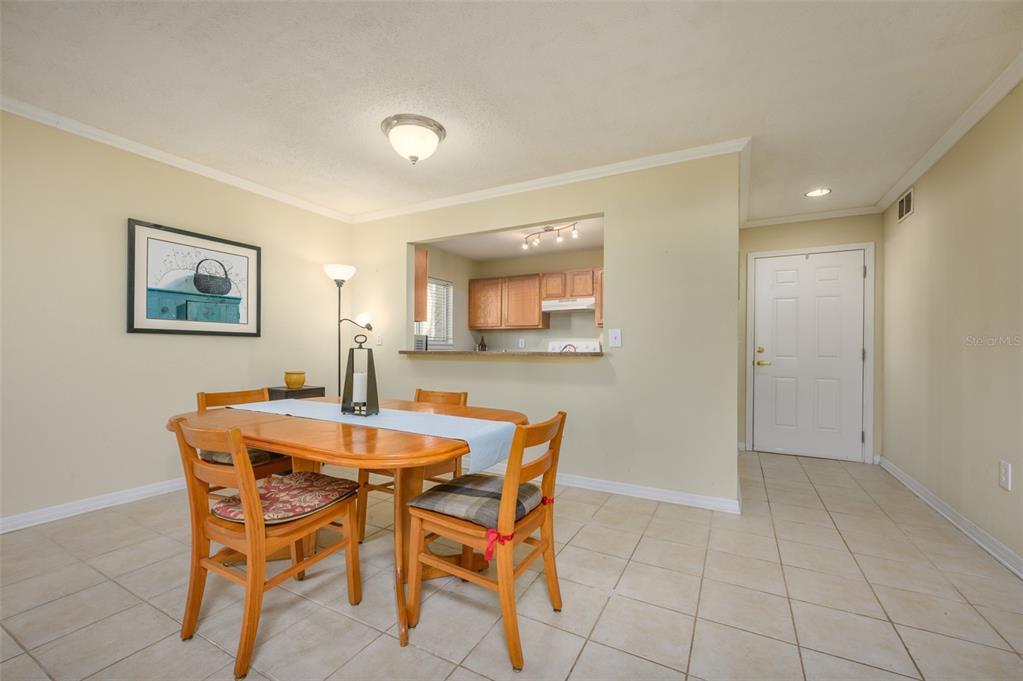 1861 TOUCAN WAY #1202