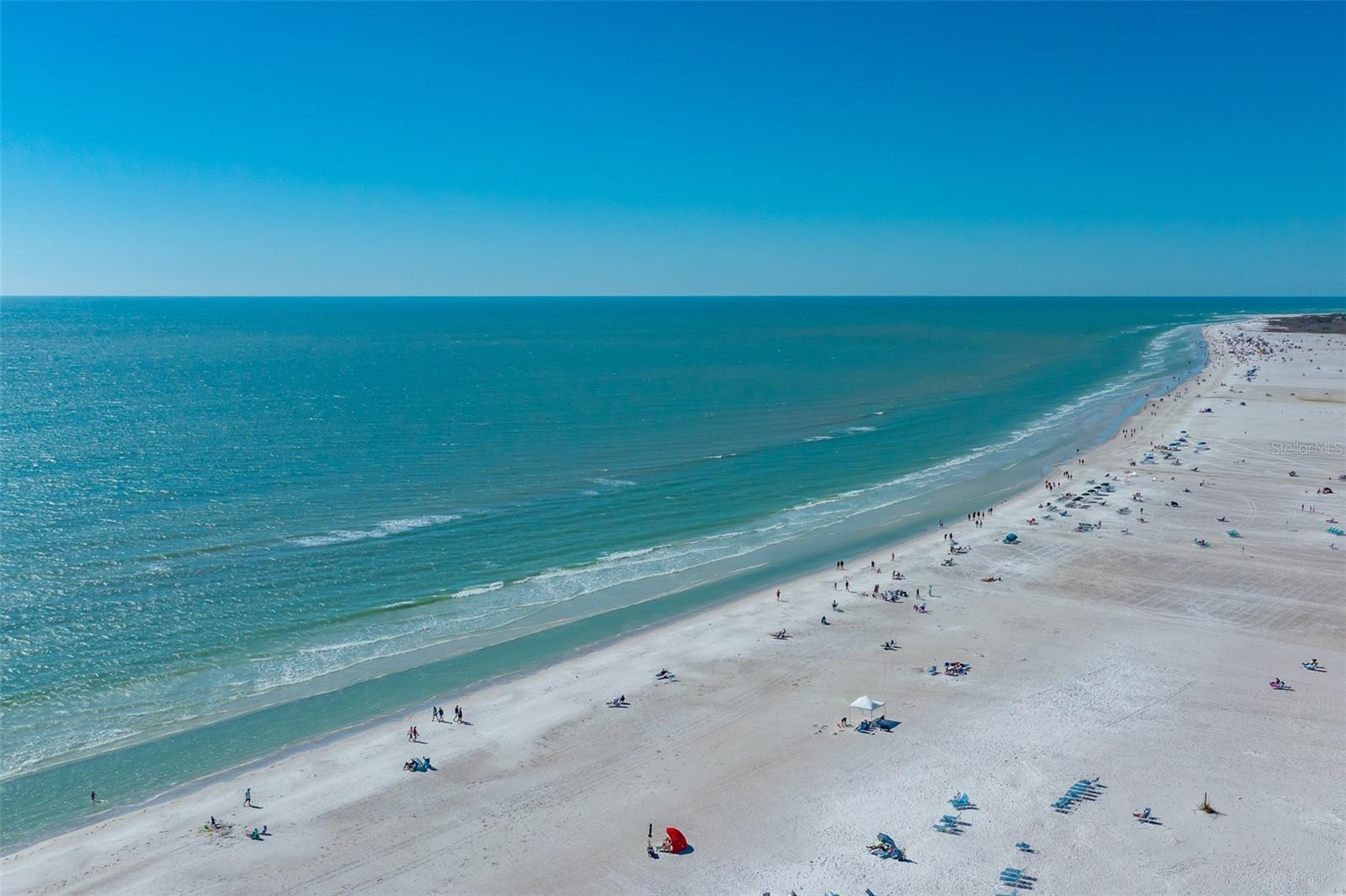 1660 SUMMERHOUSE LN #102