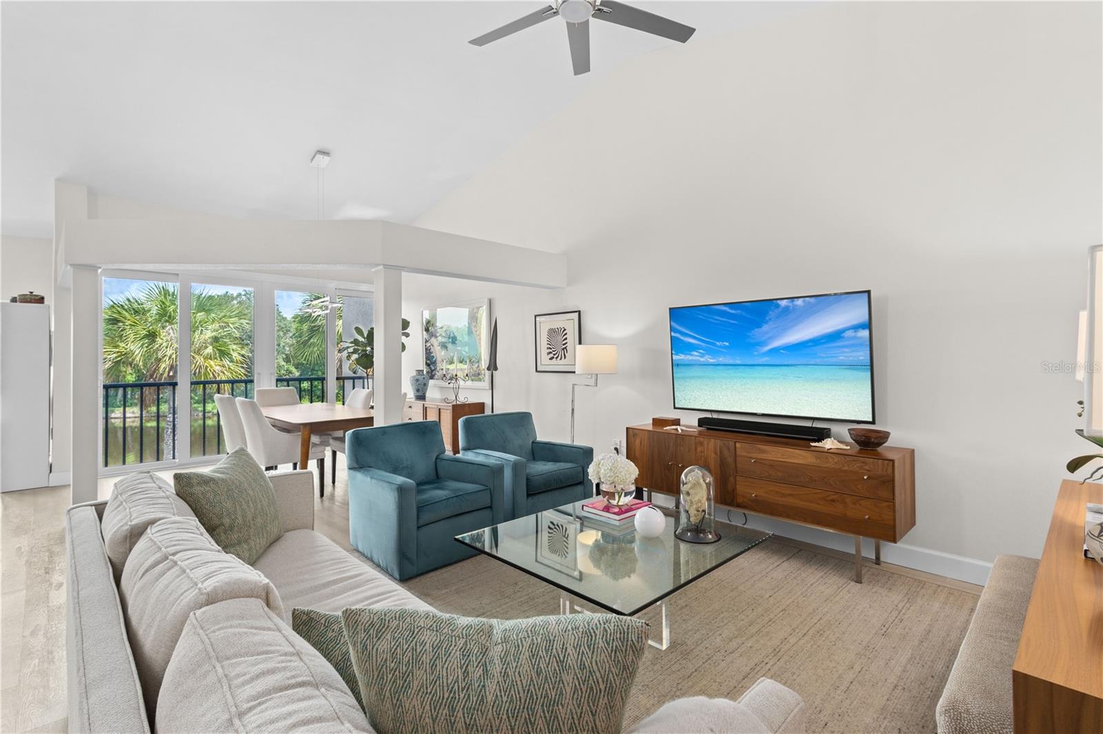 1736 STARLING DR #202