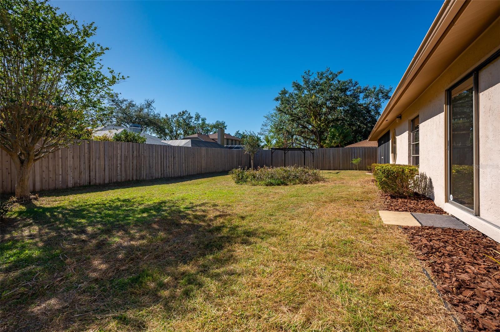 4434 MEADOW CREEK CIR
