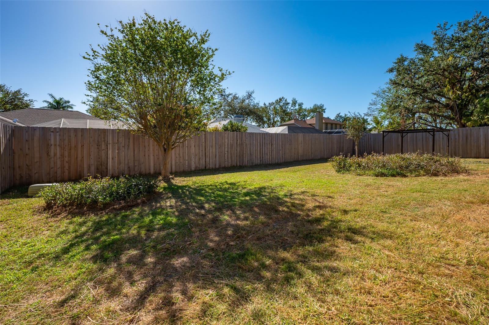 4434 MEADOW CREEK CIR