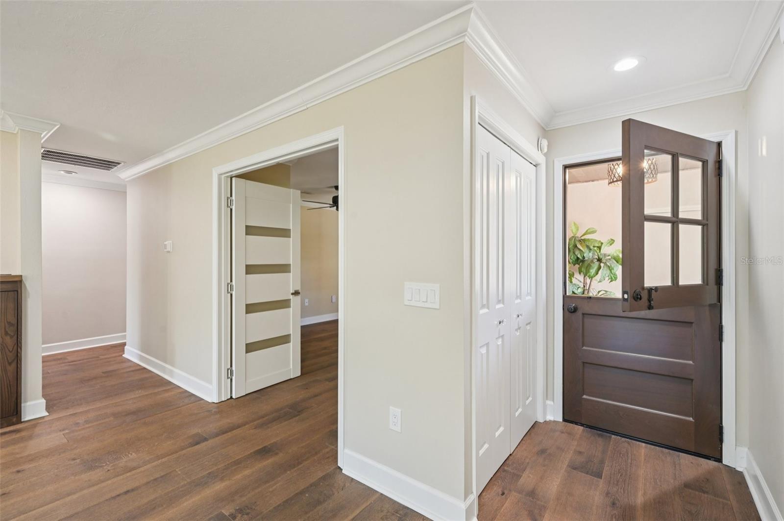 3641 GLENEAGLE DR #12D