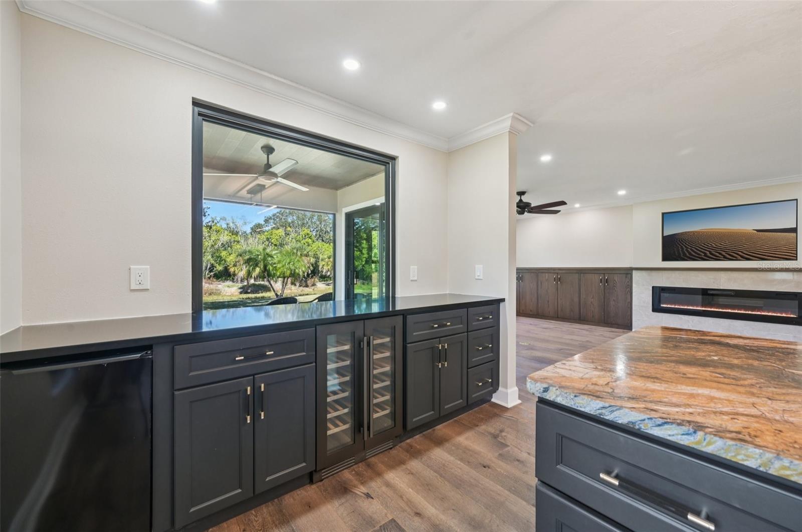 3641 GLENEAGLE DR #12D