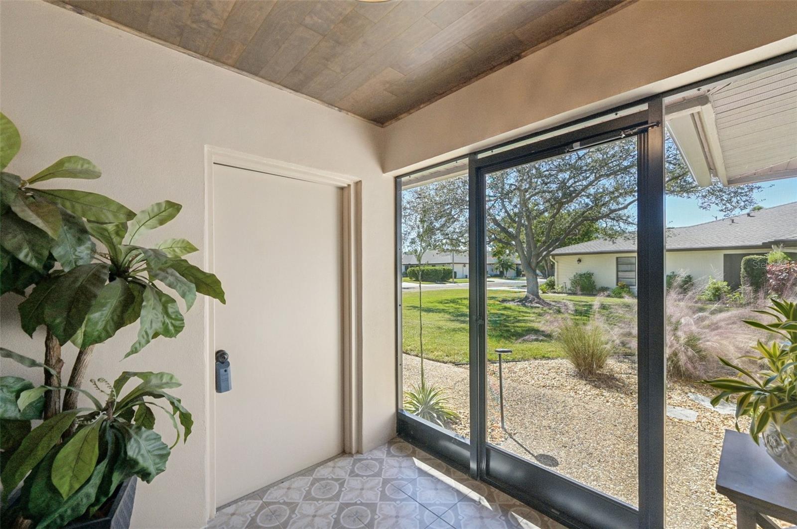 3641 GLENEAGLE DR #12D