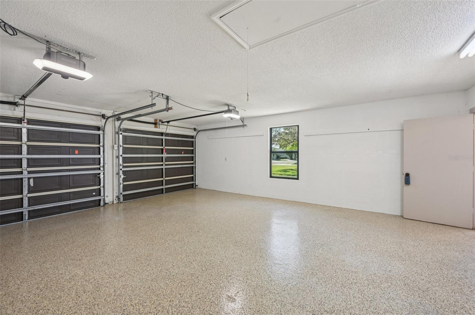 3641 GLENEAGLE DR #12D