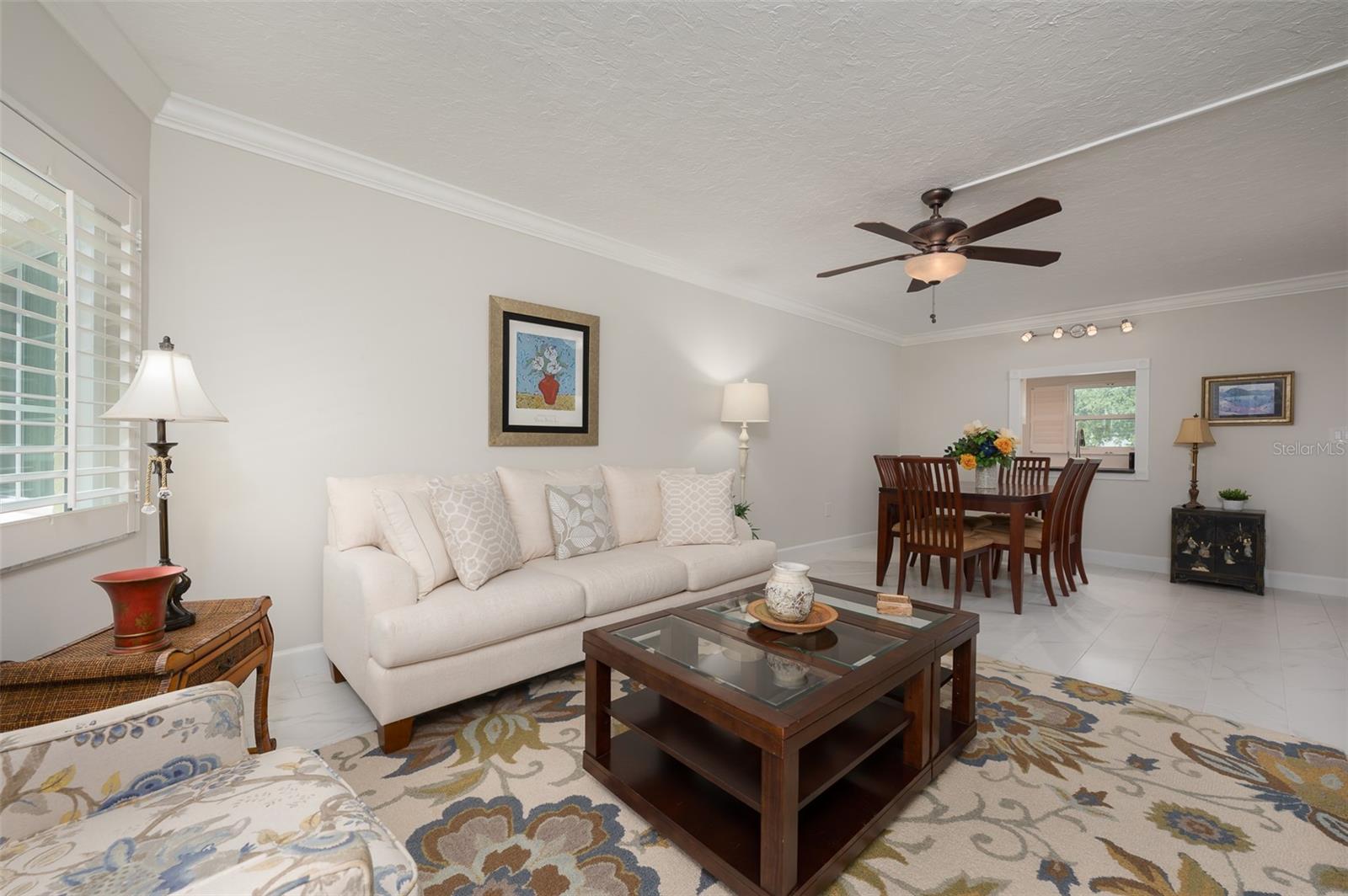 1350 N PORTOFINO DR #208