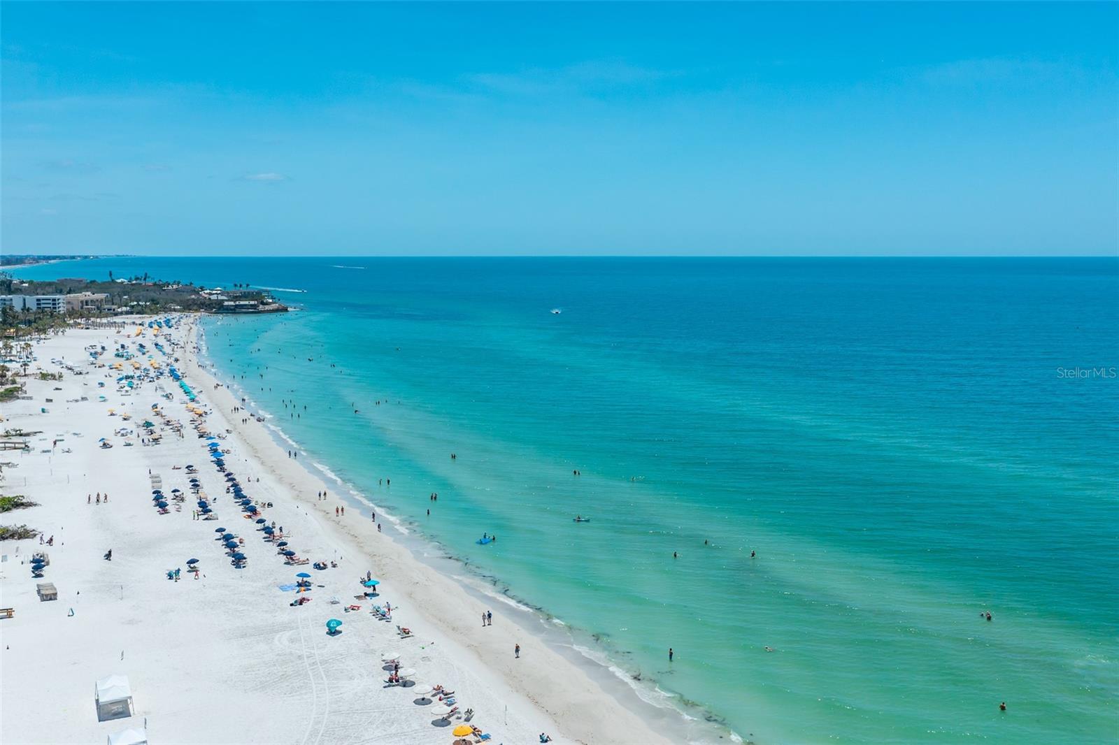 1350 N PORTOFINO DR #208