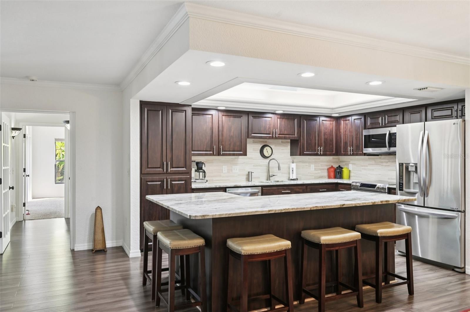 4959 SOUTHERN WOOD DR