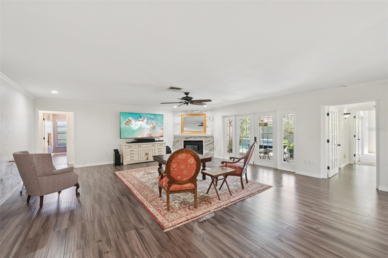 4959 SOUTHERN WOOD DR