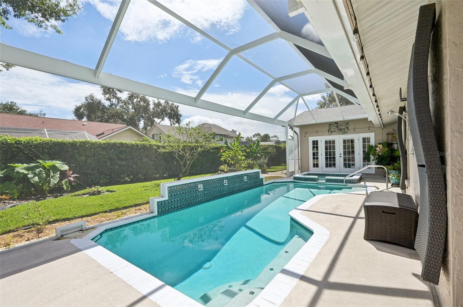 4959 SOUTHERN WOOD DR