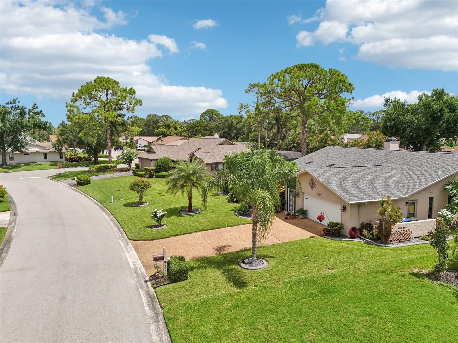 4959 SOUTHERN WOOD DR