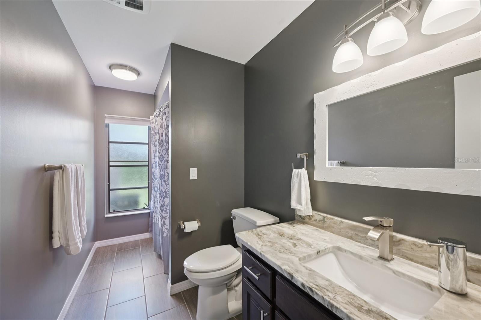 4959 SOUTHERN WOOD DR