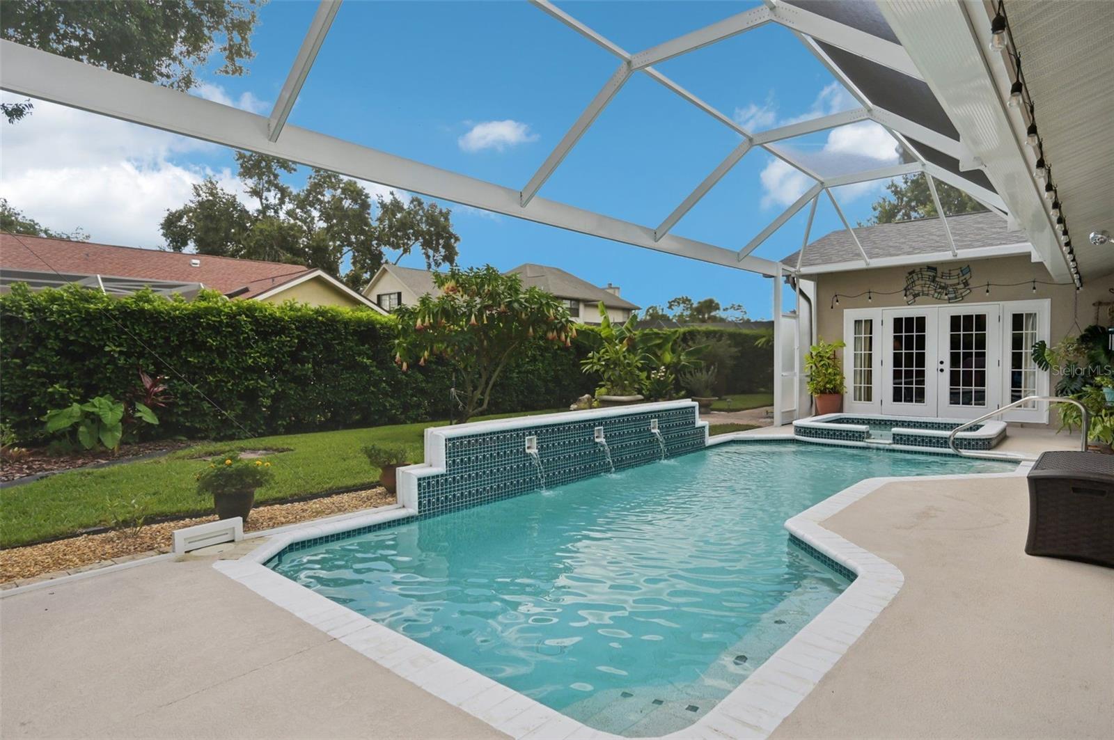 4959 SOUTHERN WOOD DR