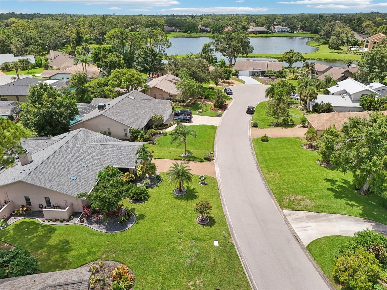 4959 SOUTHERN WOOD DR