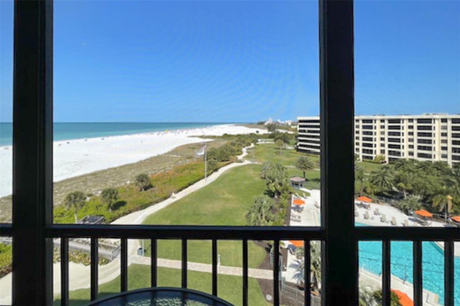 5790 MIDNIGHT PASS RD #702