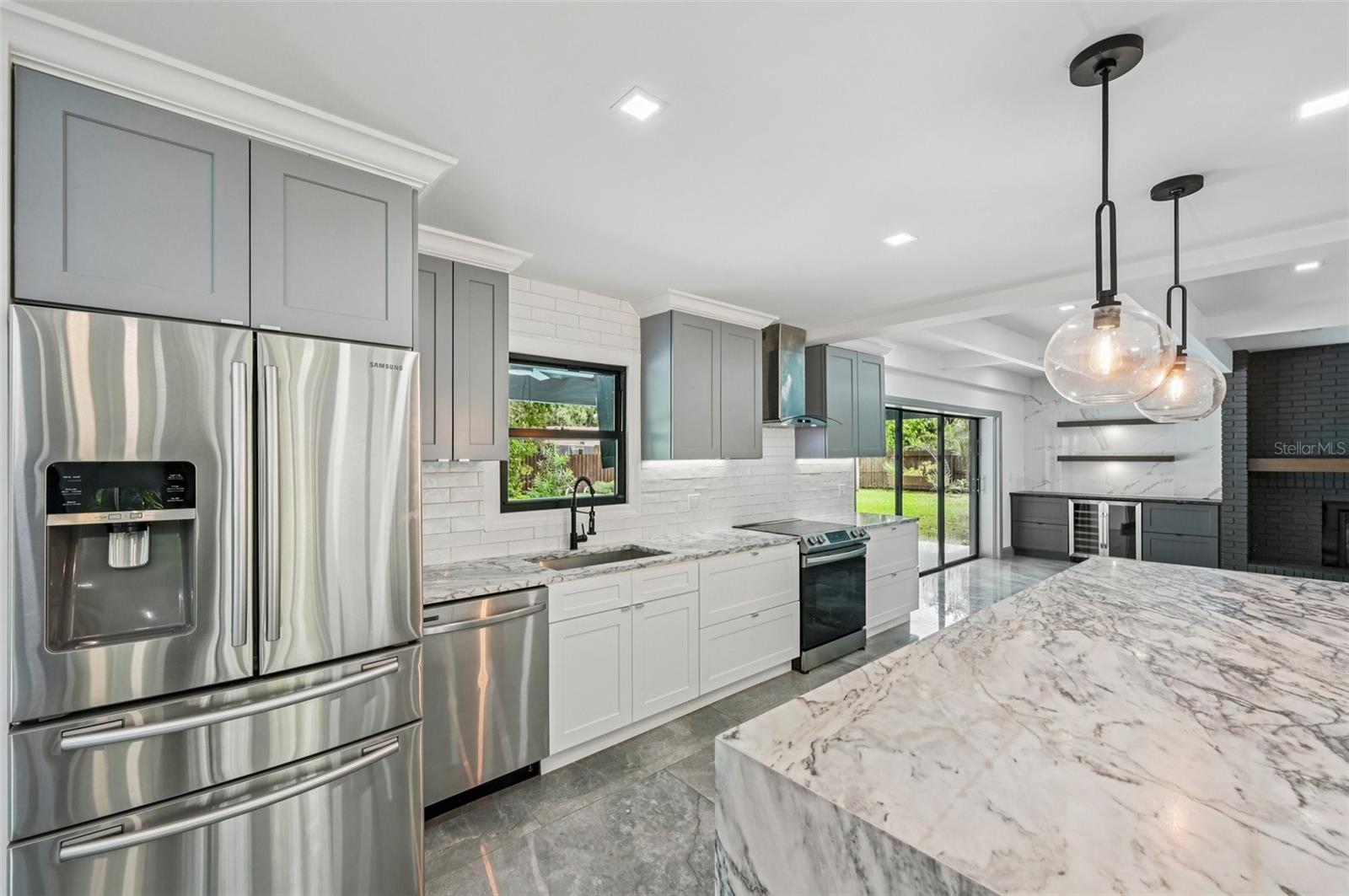 4392 BRANDYWINE DR