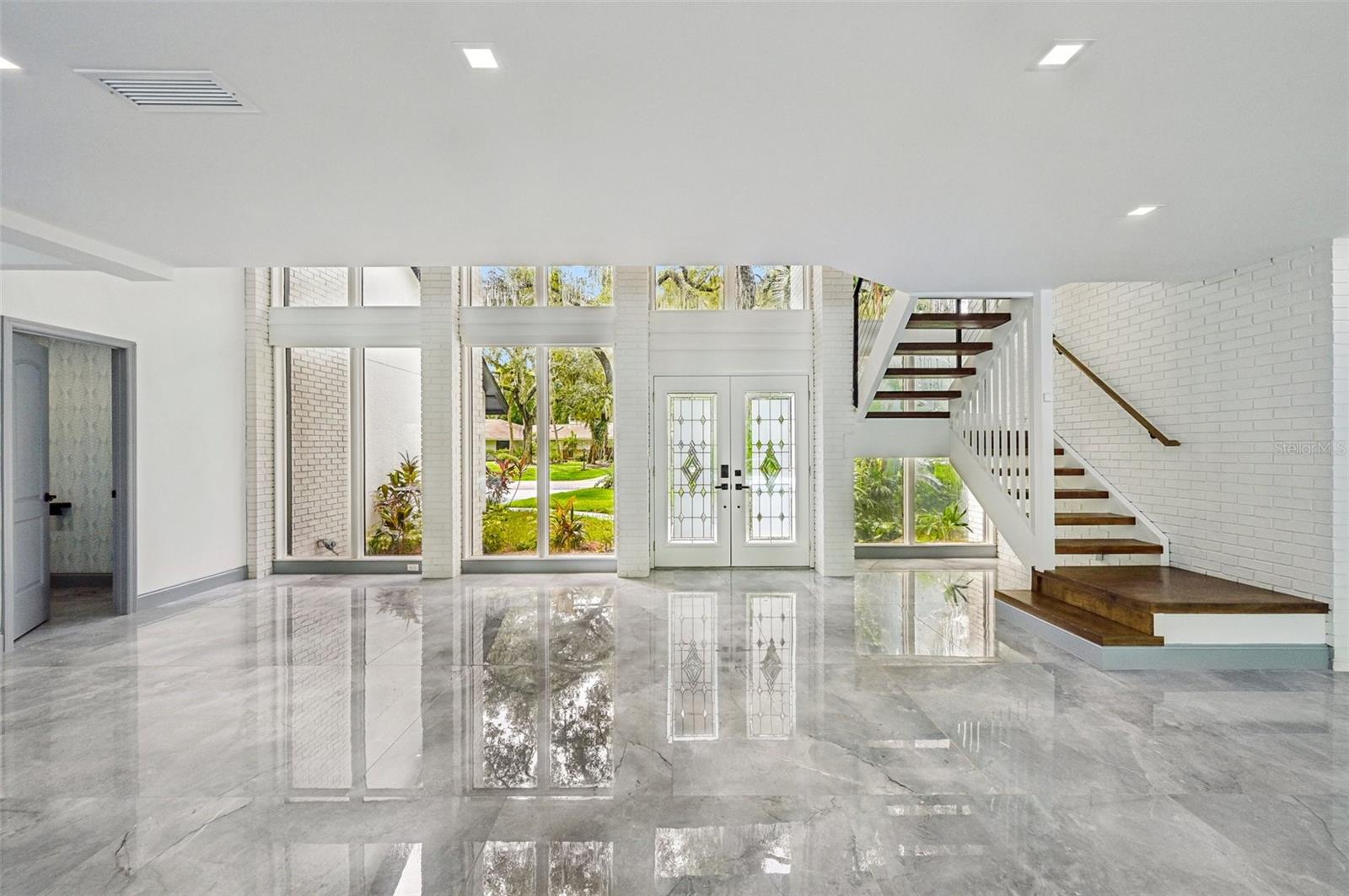 4392 BRANDYWINE DR