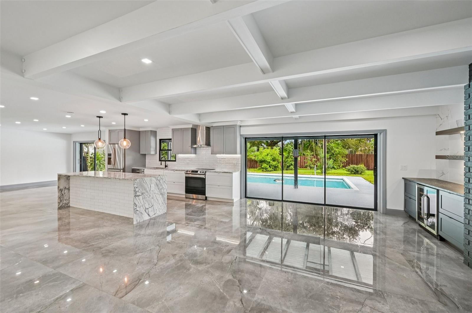 4392 BRANDYWINE DR