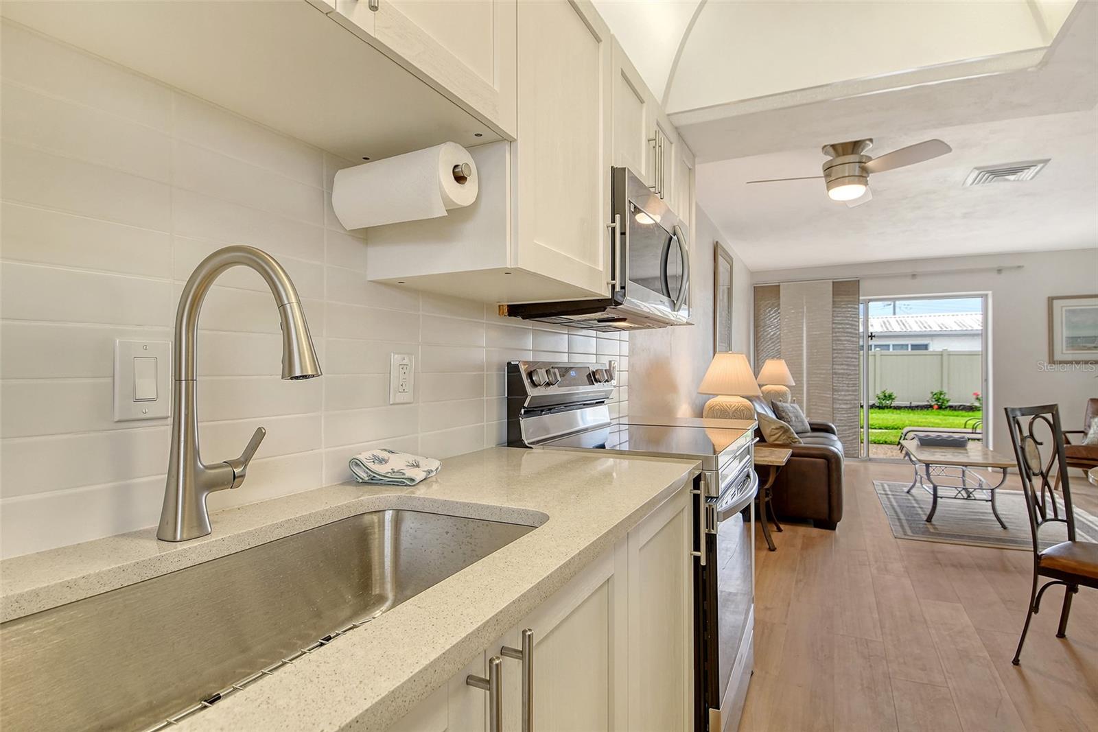 5830 MIDNIGHT PASS RD #101