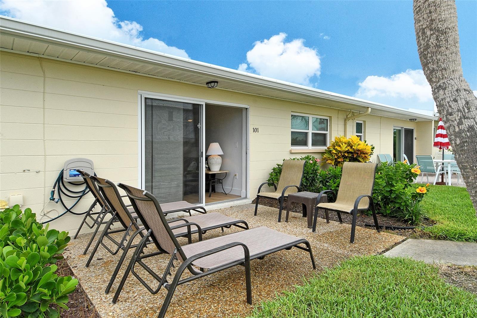 5830 MIDNIGHT PASS RD #101