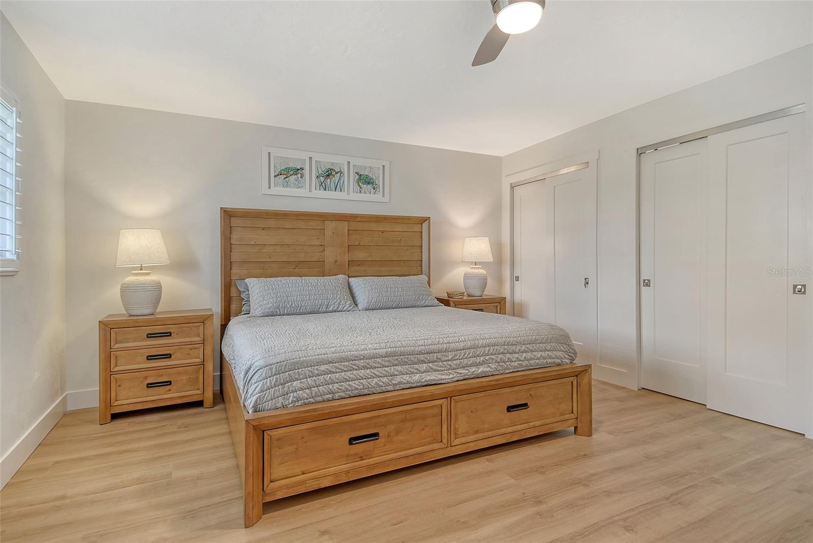 5830 MIDNIGHT PASS RD #101