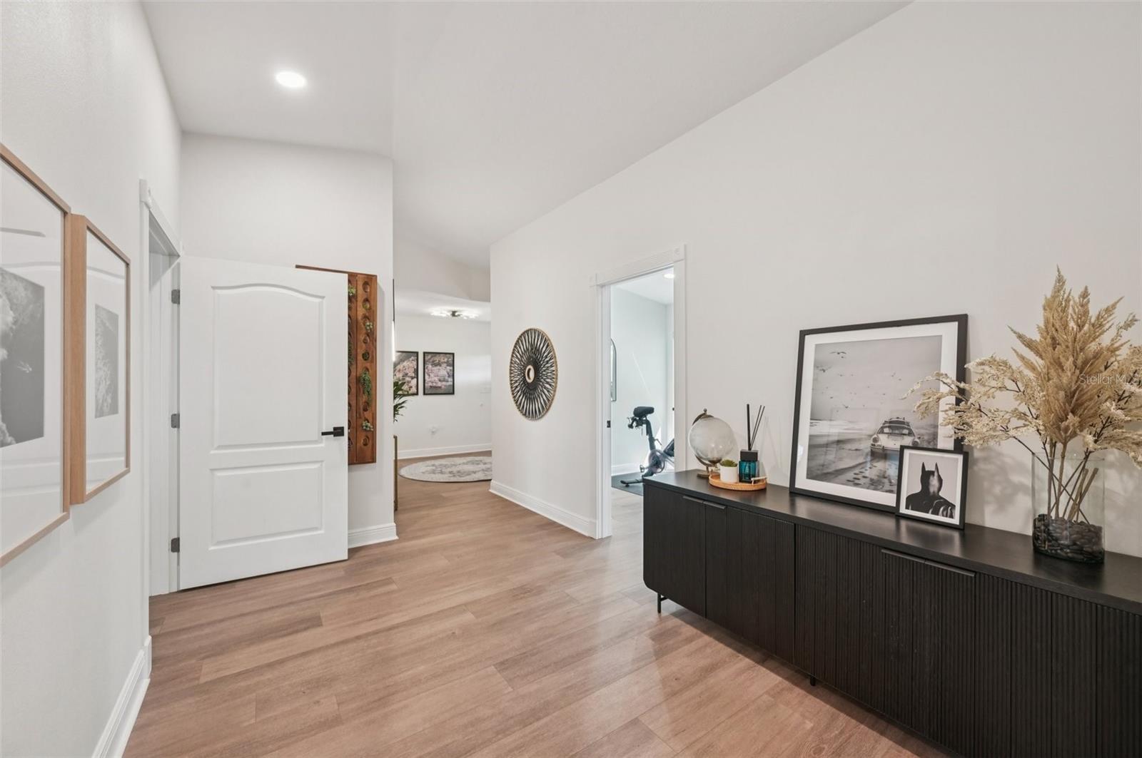 3947 PRAIRIE DUNES DR